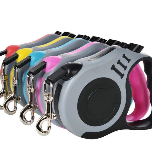 Retractable Dog Leash - studio image 1